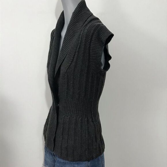 Maurice’s Gray Sweater Vest Tank‎ Cardigan Wide Collar size small - Picture 6 of 12